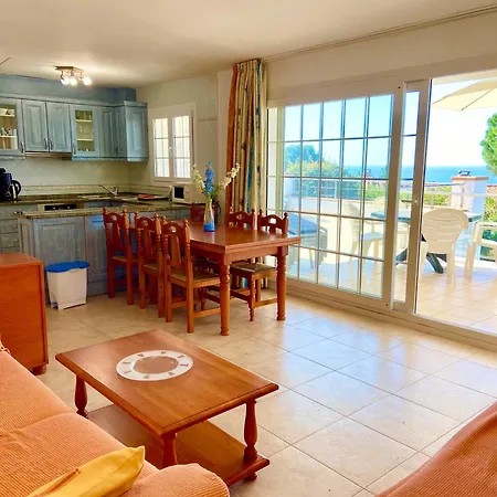 Bequia Lloret de Mar